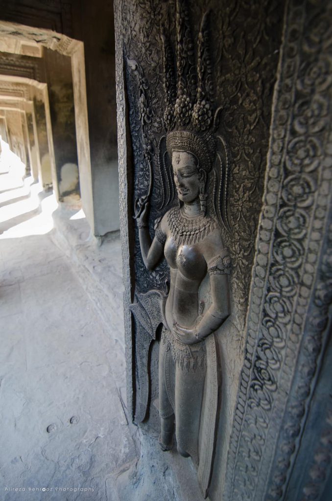 Stone carving in angkor wat