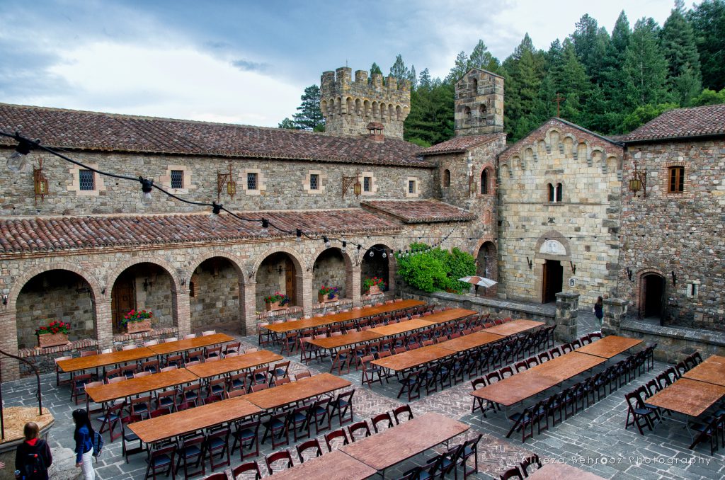 Inner courtyard of Castello di Amorosa winery. Napa Valley, Cali